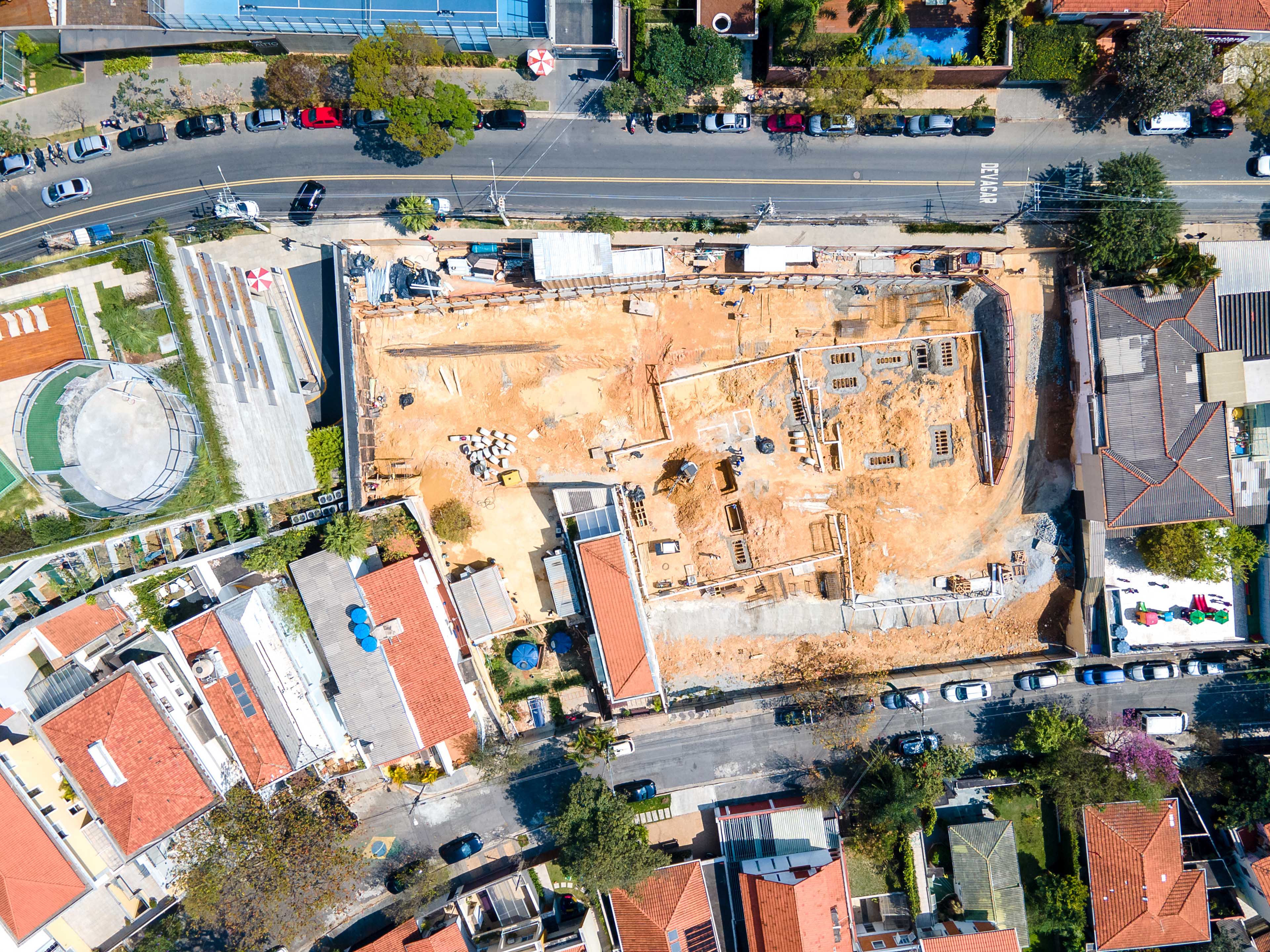 Imagem da obra em andamento